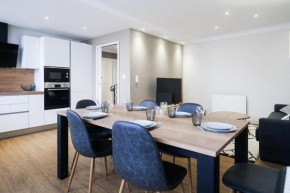 appartement renove idealement situe dans le centre pieton des sables dolonne